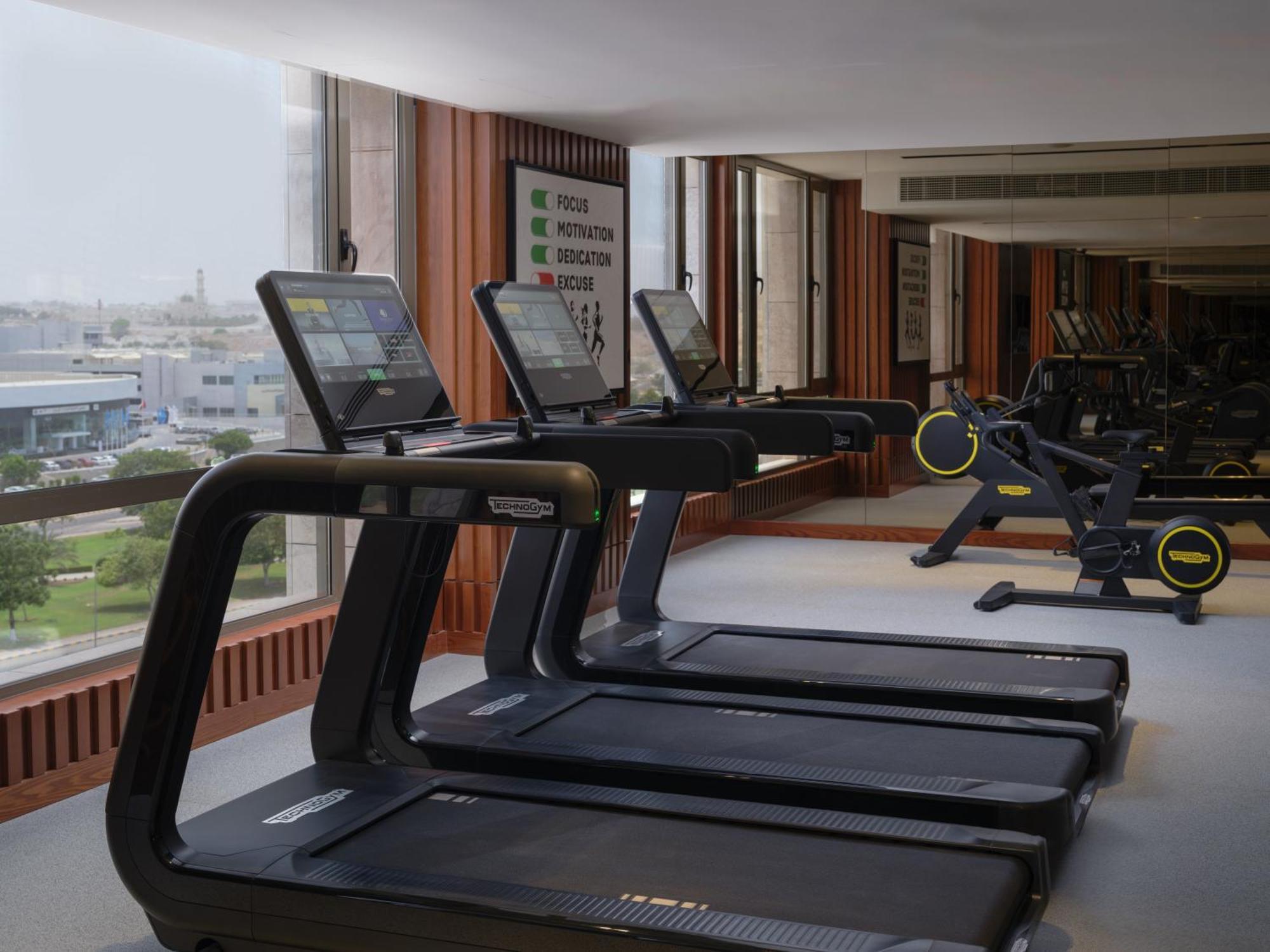 Doubletree By Hilton Qurum Hotel Muscat