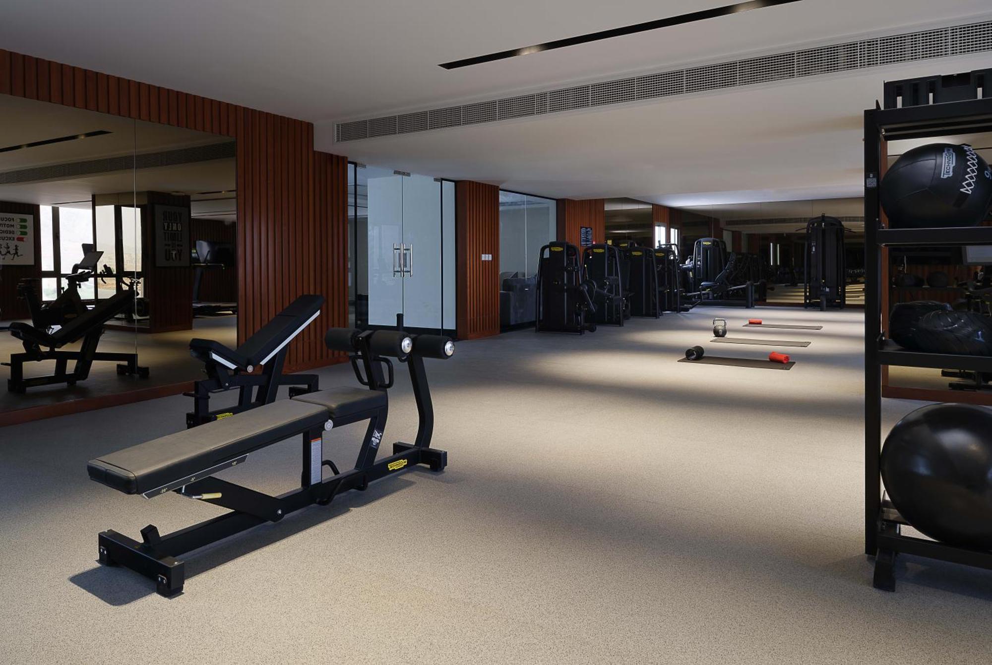 Doubletree By Hilton Qurum Hotel